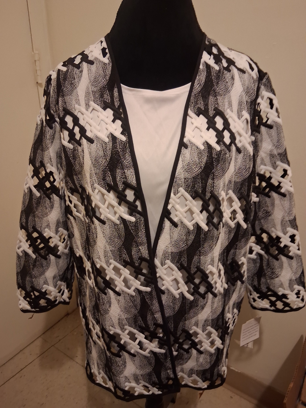Alfred Dunner Black and White Textured Open-Front Jacket